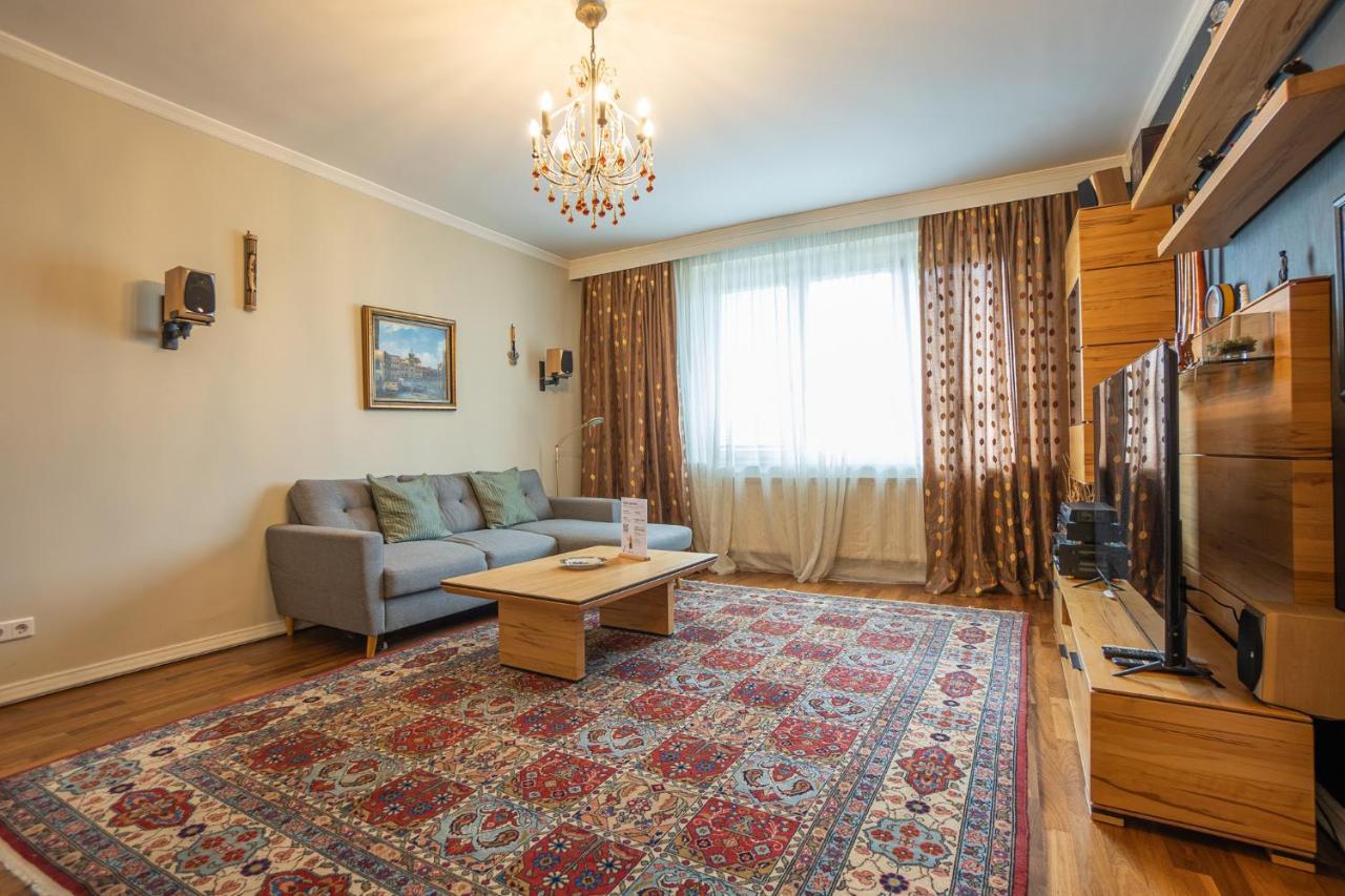 Apartment With A Balcony - 15 Min To City Center Vienna Luaran gambar